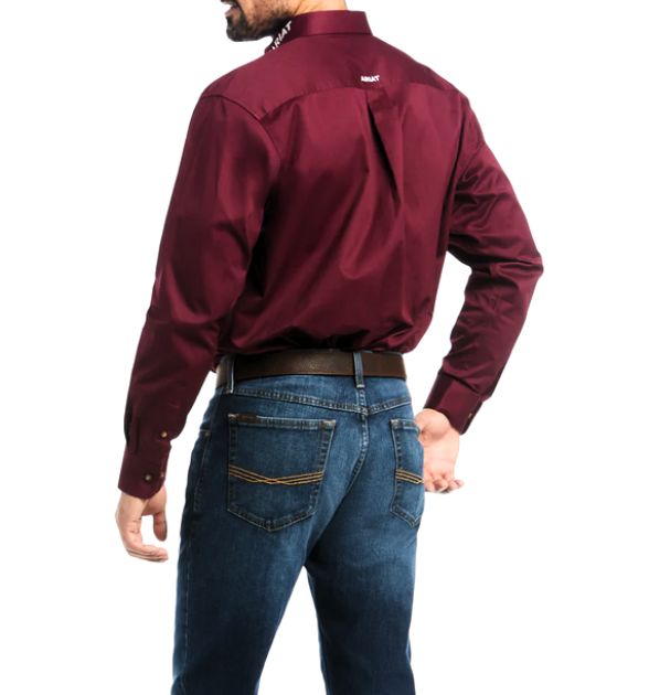 Men's Ariat Team Logo Twill Classic Fit Shirt - Burgundy