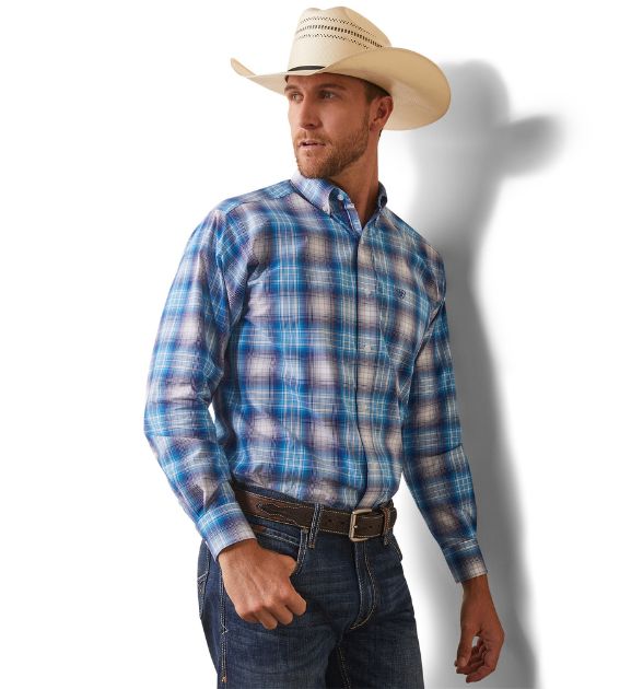 Ariat Men's Pro Lukas Long Sleeve Shirt – Light Blue Plaid