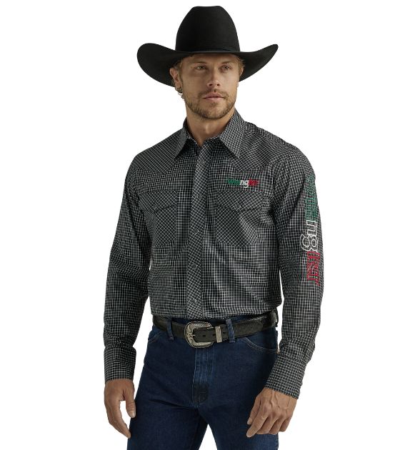 Wrangler Men’s Black Logo Long Sleeve Western Snap Shirt