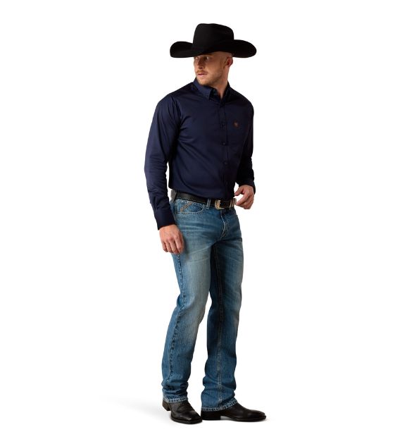 Ariat Men's Solid Twill Classic Long Sleeve Western Shirt - Navy