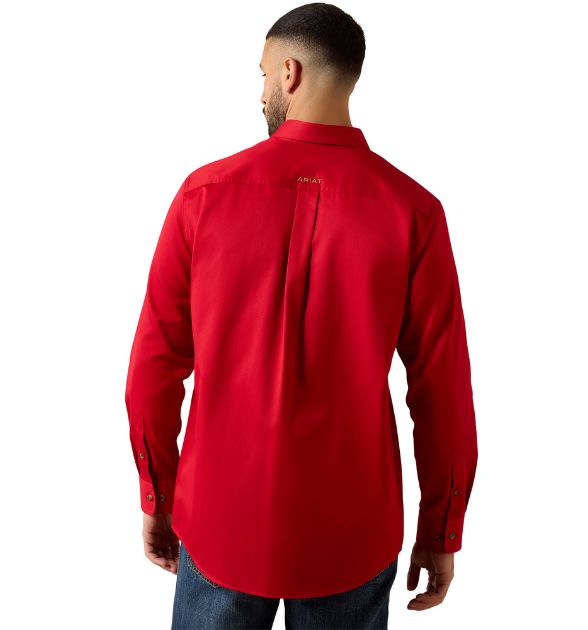 Ariat Men's Solid Twill Classic Long Sleeve Western Shirt - Scarlet Sage Red